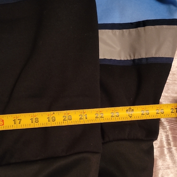 NWT Tennessee Titans High-Visibility Thick Hoodie - Picture 7 of 7